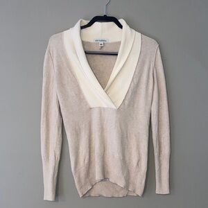 Banana Republic Women's Beige Cowl Neck Cashmere Sweater